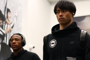 布莱顿战莱斯特城赛前：三笘薰出战成疑，赫尔泽勒豪言球队已进化