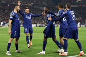 周一001美职联黑马难撼法甲霸主 世俱杯末轮攻防悬念解析