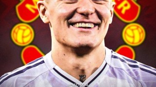 8500万新援今日官宣！德天空：塞斯科交易完成，与曼联签至2030年