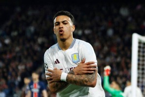 法甲冠军逆袭连胜英超强队，姆巴佩成欧文再现